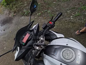 Yamaha 2017 White