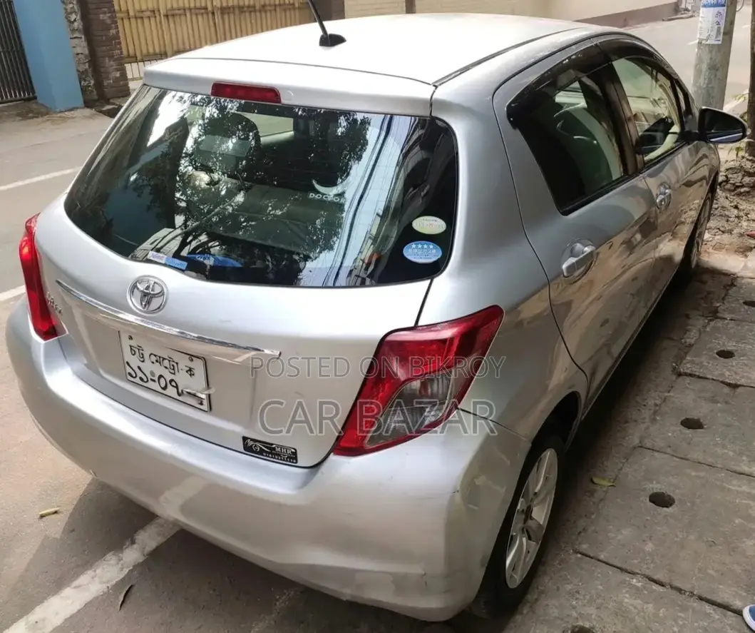 টয়োটা ভিটজ এক্স স্মার্ট প্যাক ২০১১