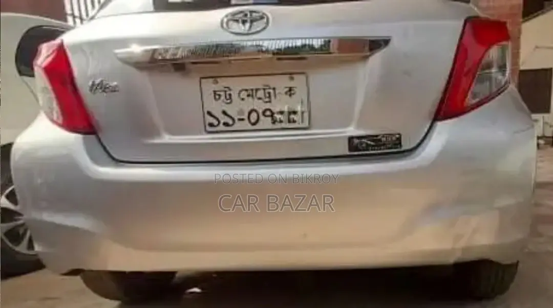 টয়োটা ভিটজ এক্স স্মার্ট প্যাক ২০১১