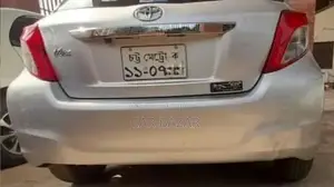 টয়োটা ভিটজ এক্স স্মার্ট প্যাক ২০১১
