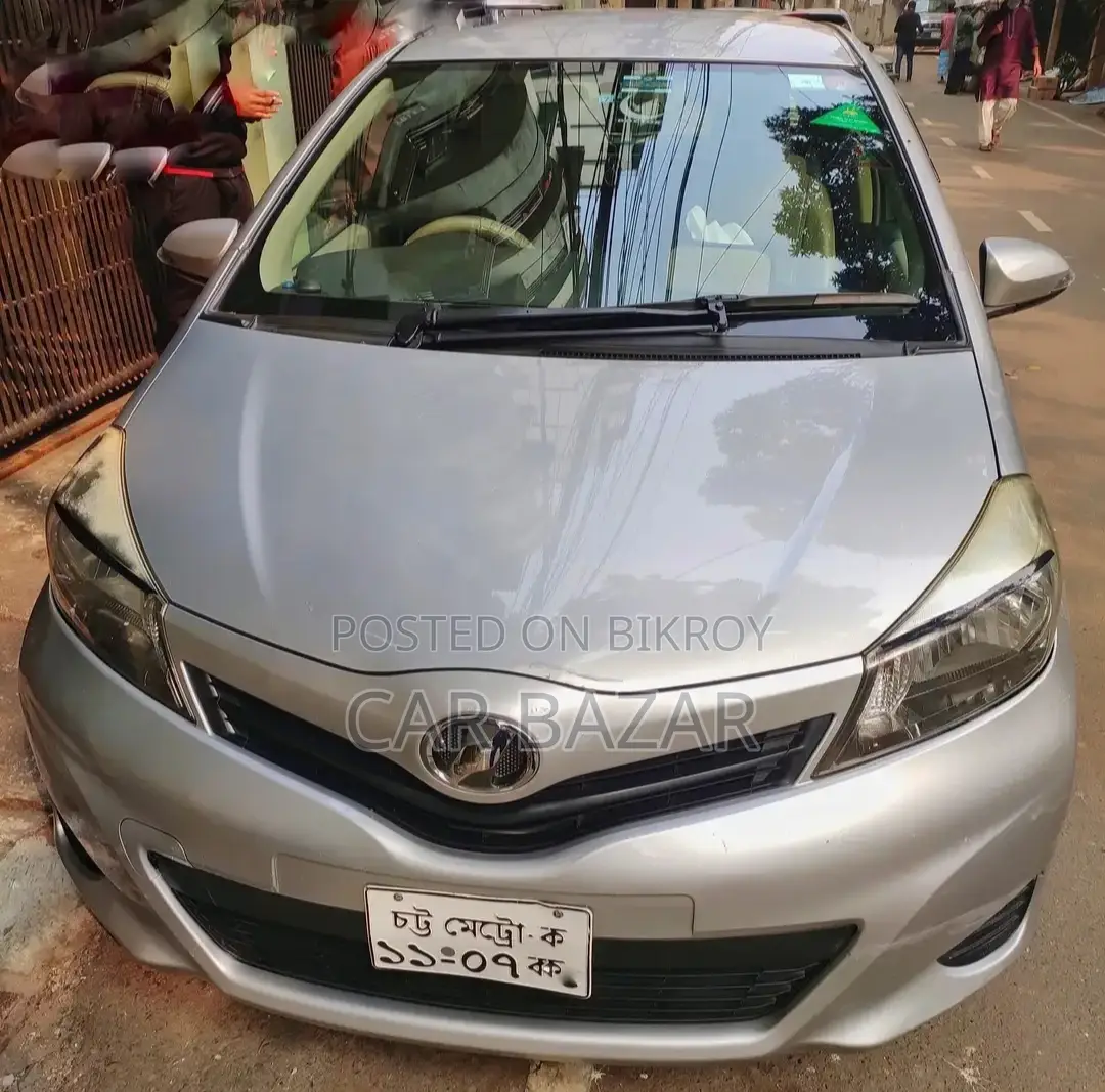 টয়োটা ভিটজ এক্স স্মার্ট প্যাক ২০১১