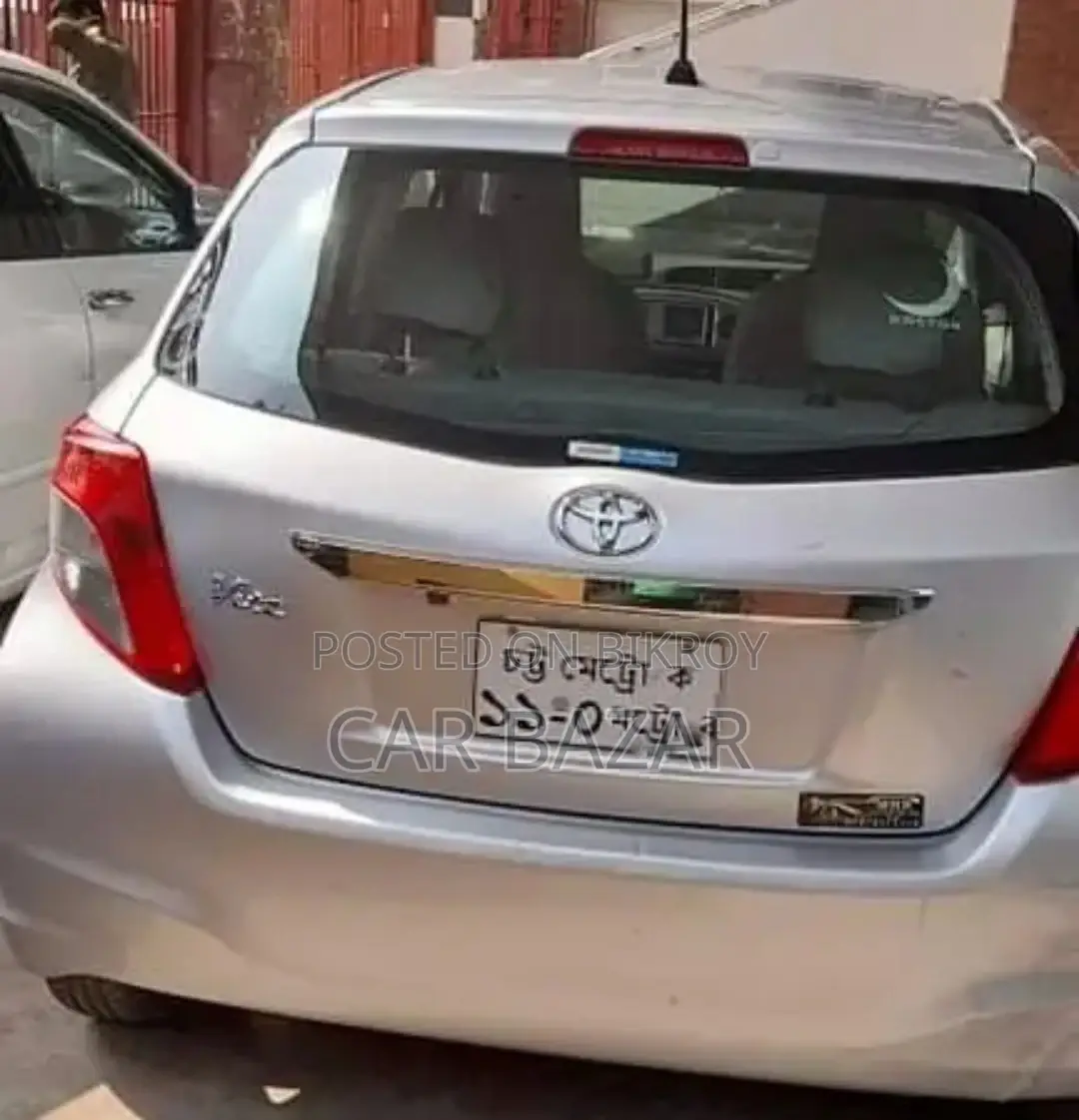 টয়োটা ভিটজ এক্স স্মার্ট প্যাক ২০১১