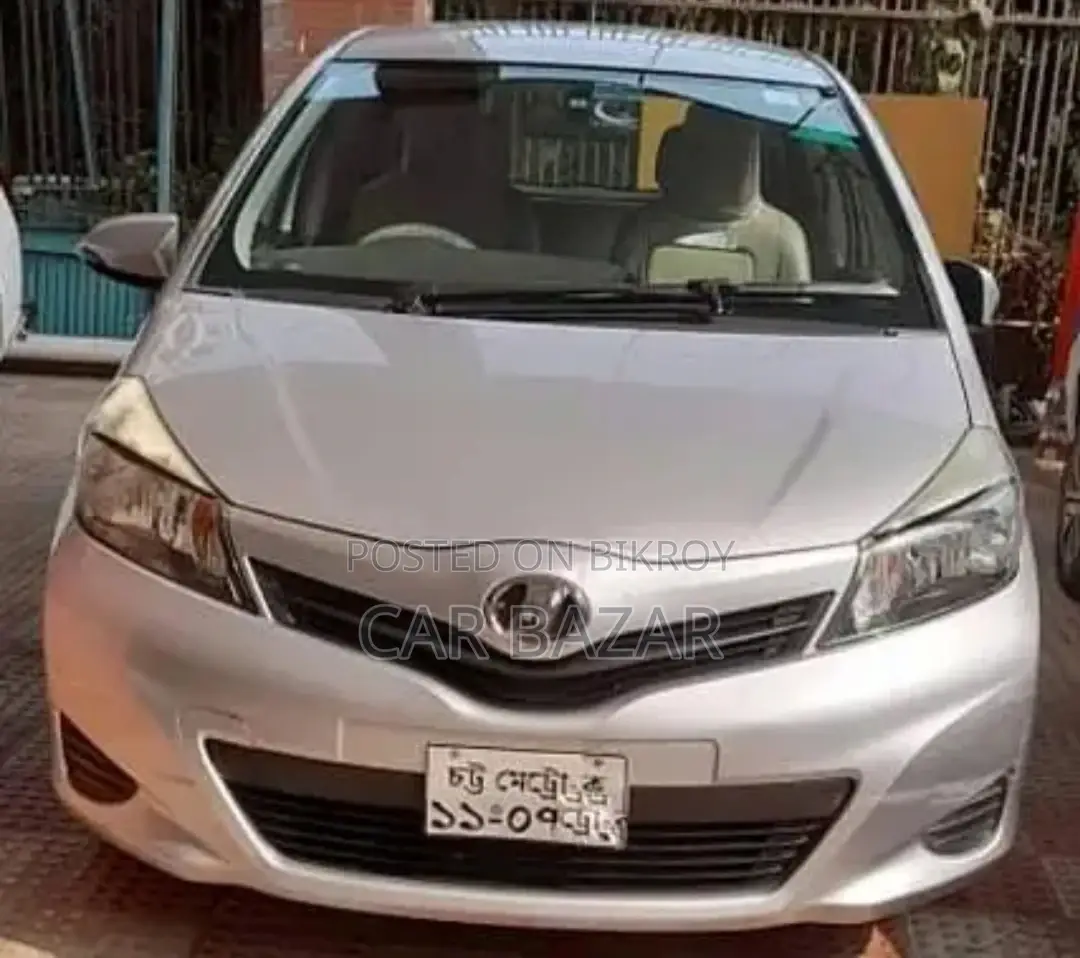 টয়োটা ভিটজ এক্স স্মার্ট প্যাক ২০১১
