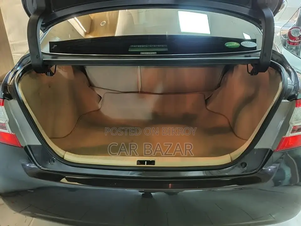 টয়োটা প্রিমিও এফ এক্স প্যাকেজ গ্রে ২০১৫