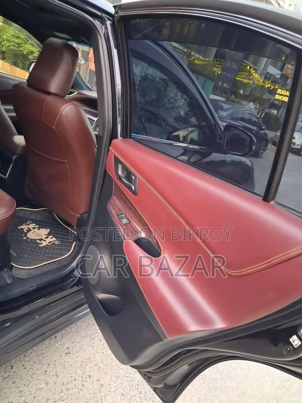 Toyota Harrier প্রিমিয়াম প্যাকেজ ২০১৪