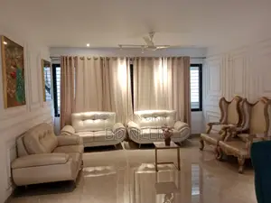 Gorgeous looking fully furnish 4 Bed room apt rent in banani