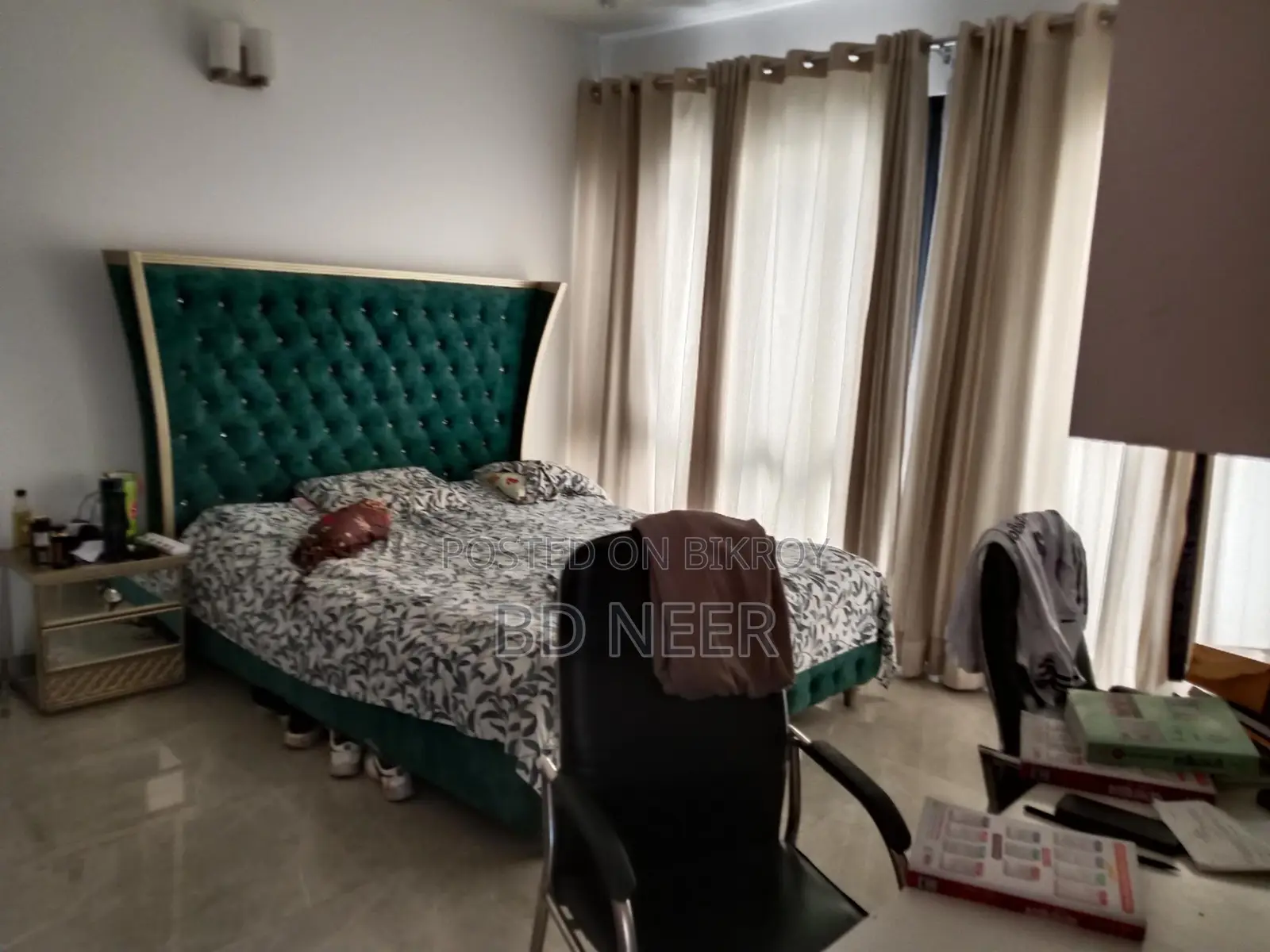 Gorgeous looking fully furnish 4 Bed room apt rent in banani