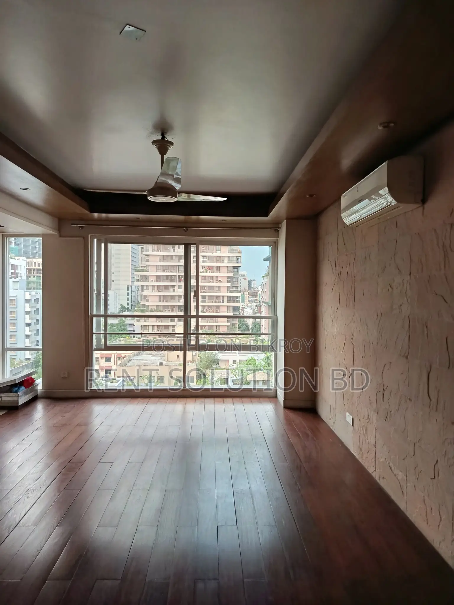 Very Exclusive & Cozy Apartment For Rent Gulshan -2