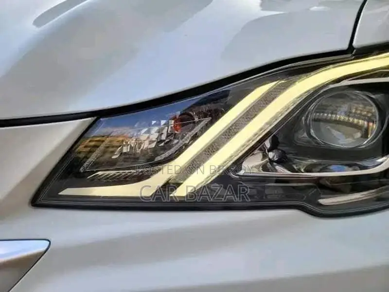 Toyota Crown ATHLETE.G.SUNROOF 2016