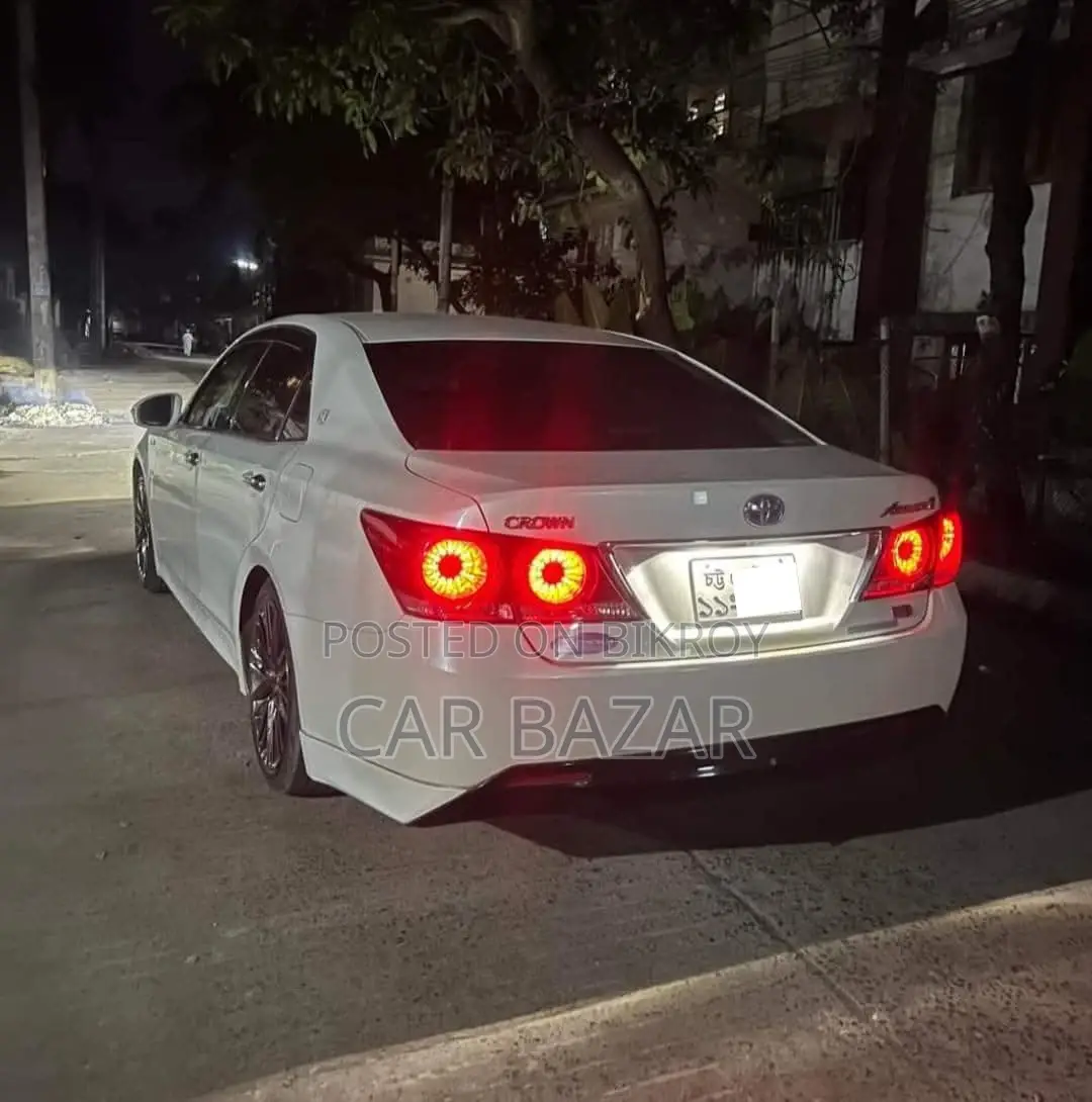 Toyota Crown ATHLETE.G.SUNROOF 2016