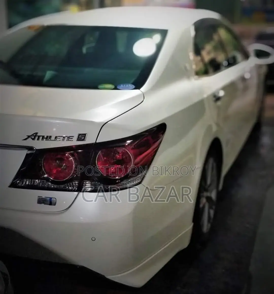 Toyota Crown ATHLETE.G.SUNROOF 2016