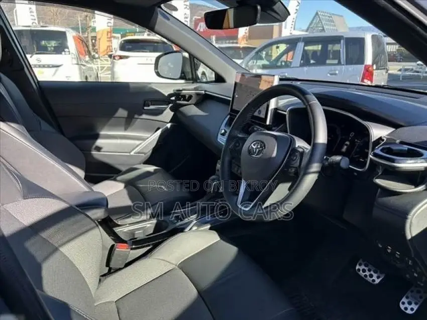 Toyota Corolla Cross Z Massive Grey 2025