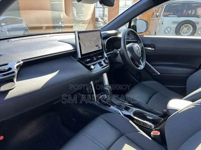 Toyota Corolla Cross Z Massive Grey 2025