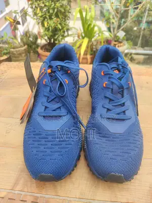 Full New Sneakers 46 Size
