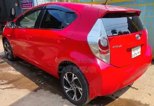 টয়োটা অ্যাকুয়া জি পুশ হাইব্রিড ২০১৪