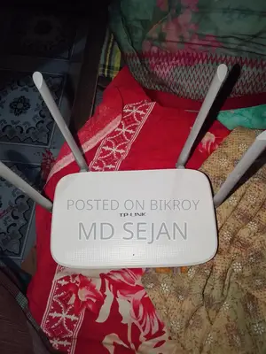 রাউটার একেবারে নতুন