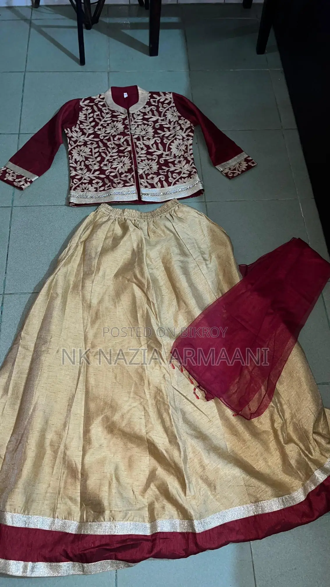 লেহেংগা মিরর ওয়ার্ক