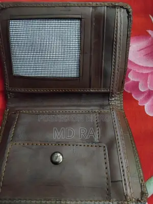 Stylish Moneybag
