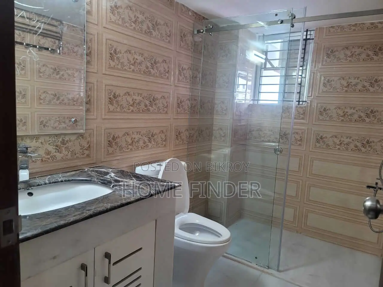 3bhk 2600 Sqft Full Furnished Flat Rent in Gulshan