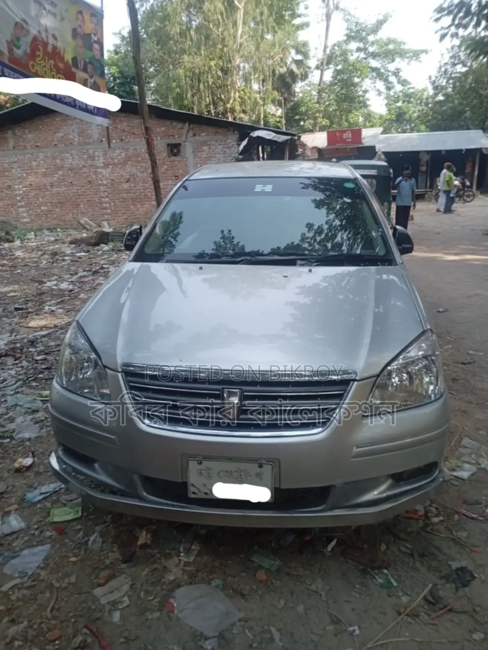 Toyota Premio silver 2004