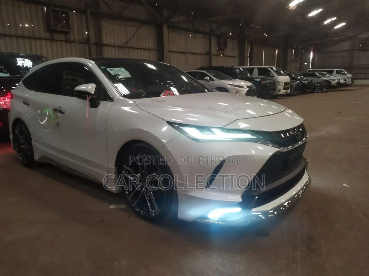Toyota Harrier Z LEATHER FULLLOADED 2023