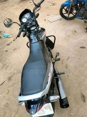 TVS Metro . 2019