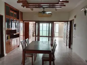 বনানী উত্তরে সুন্দর সেমি-ফার্নিশড ৩ বেডরুমের অ্যাপার্টমেন্ট ভাড়ার জন্য