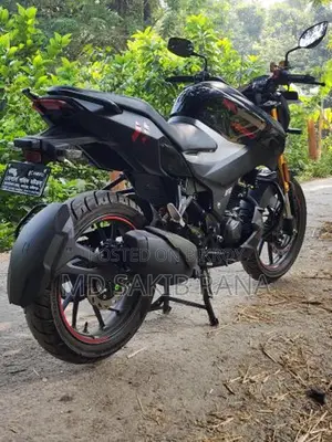 Hero Xtreme 160R . 2025