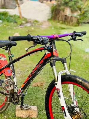 Veloce 605