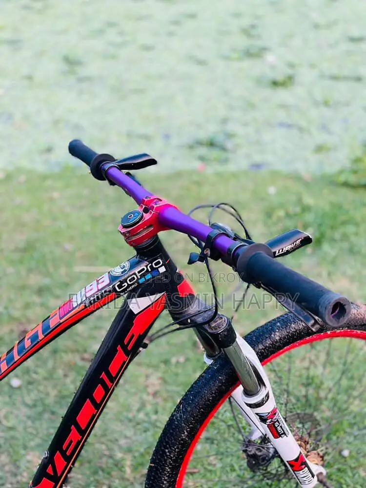 Veloce 605