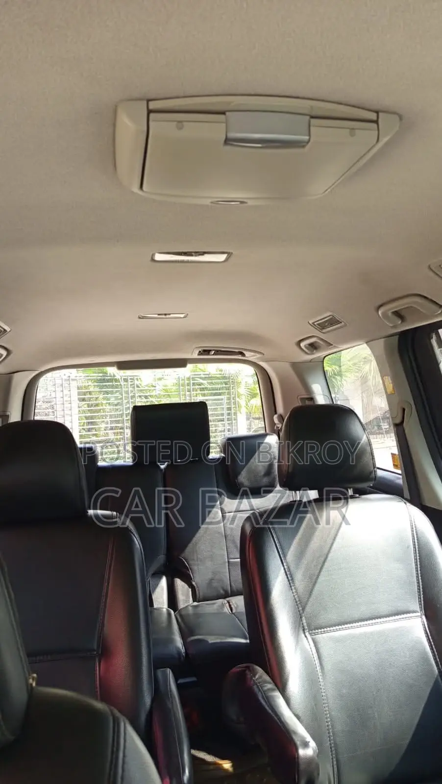 Toyota Noah Si GRADE PUSH 2012