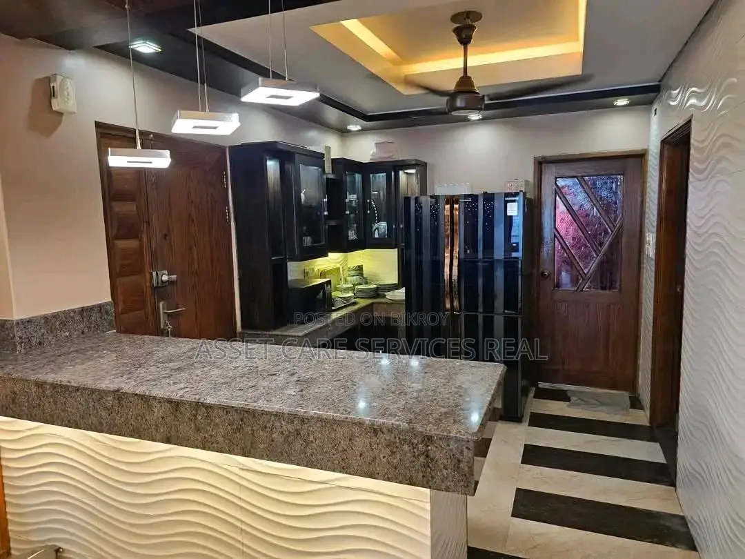 বনানীতে বিলাসবহুল ৩ বেডরুমের সম্পূর্ণ ফার্নিশড অ্যাপার্টমেন্ট ভাড়া