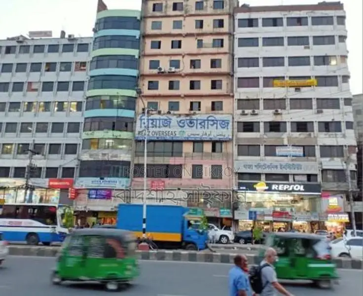 মহখালীতে ৩,৭৫০ বর্গফুটের বাণিজ্যিক স্পেস ভাড়া হবে "জেবা টাওয়ার"