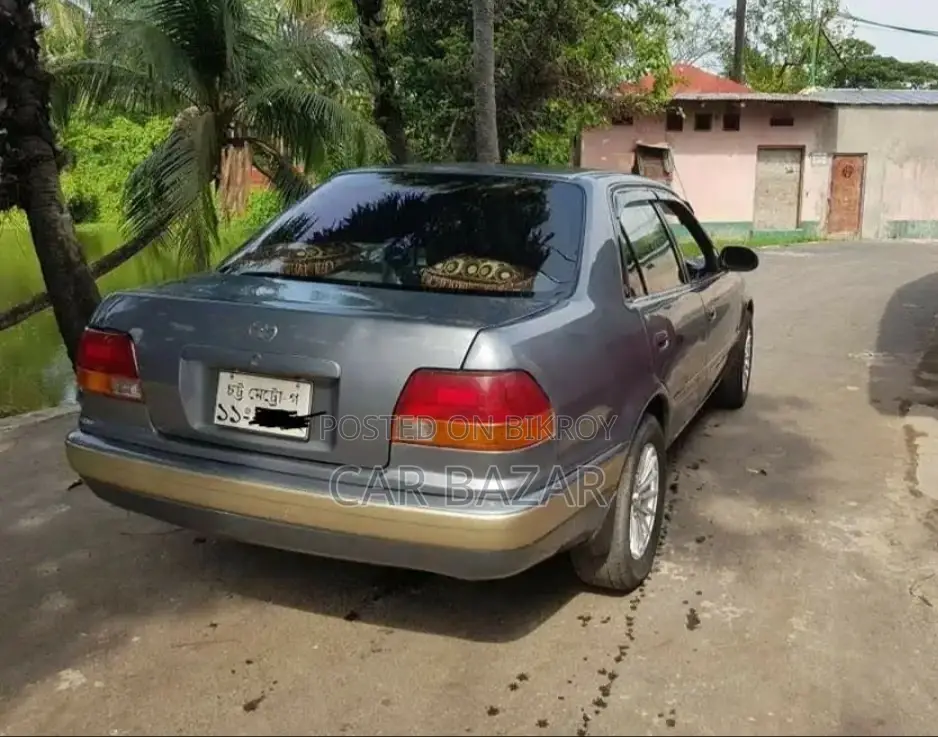 Toyota Corolla 1997 Gray