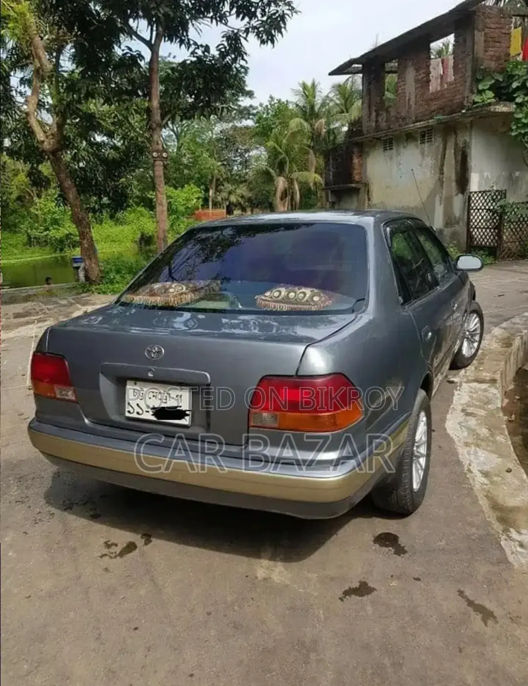 Toyota Corolla 1997 Gray