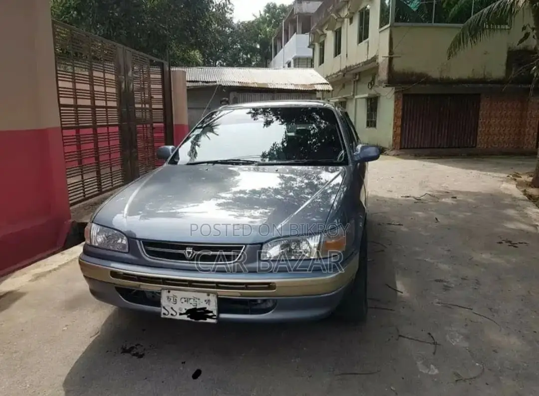 Toyota Corolla 1997 Gray