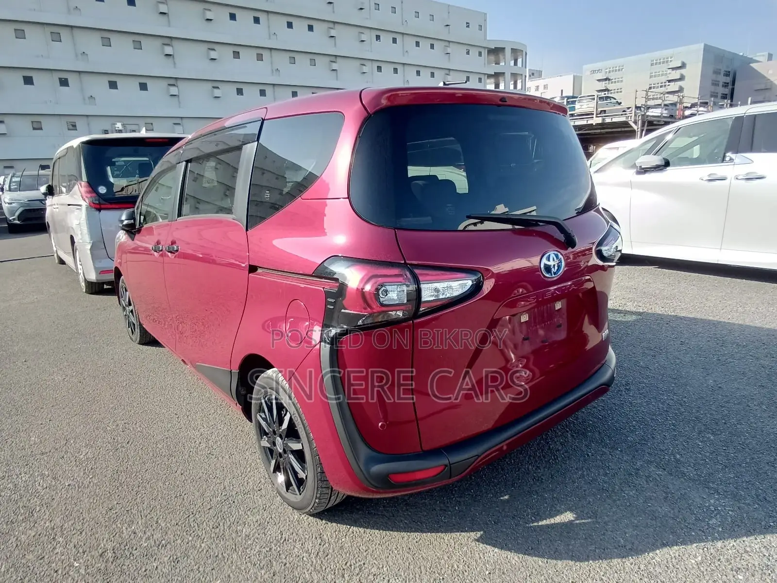 Toyota Sienta G. QURU 2021