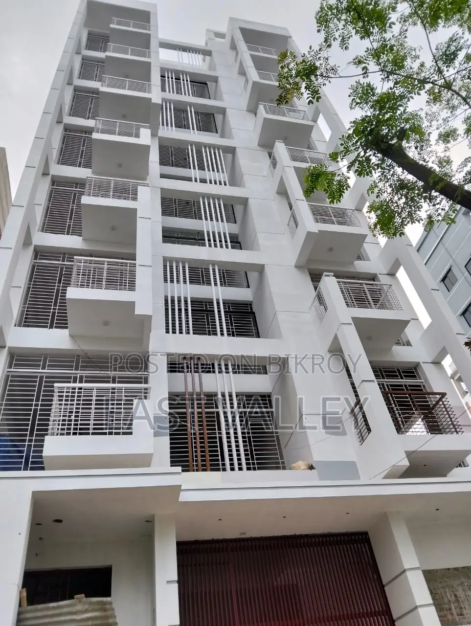 1500 Sqft Al Most Ready Flat For Sale In Bashundhara R/a, Dhaka-1229