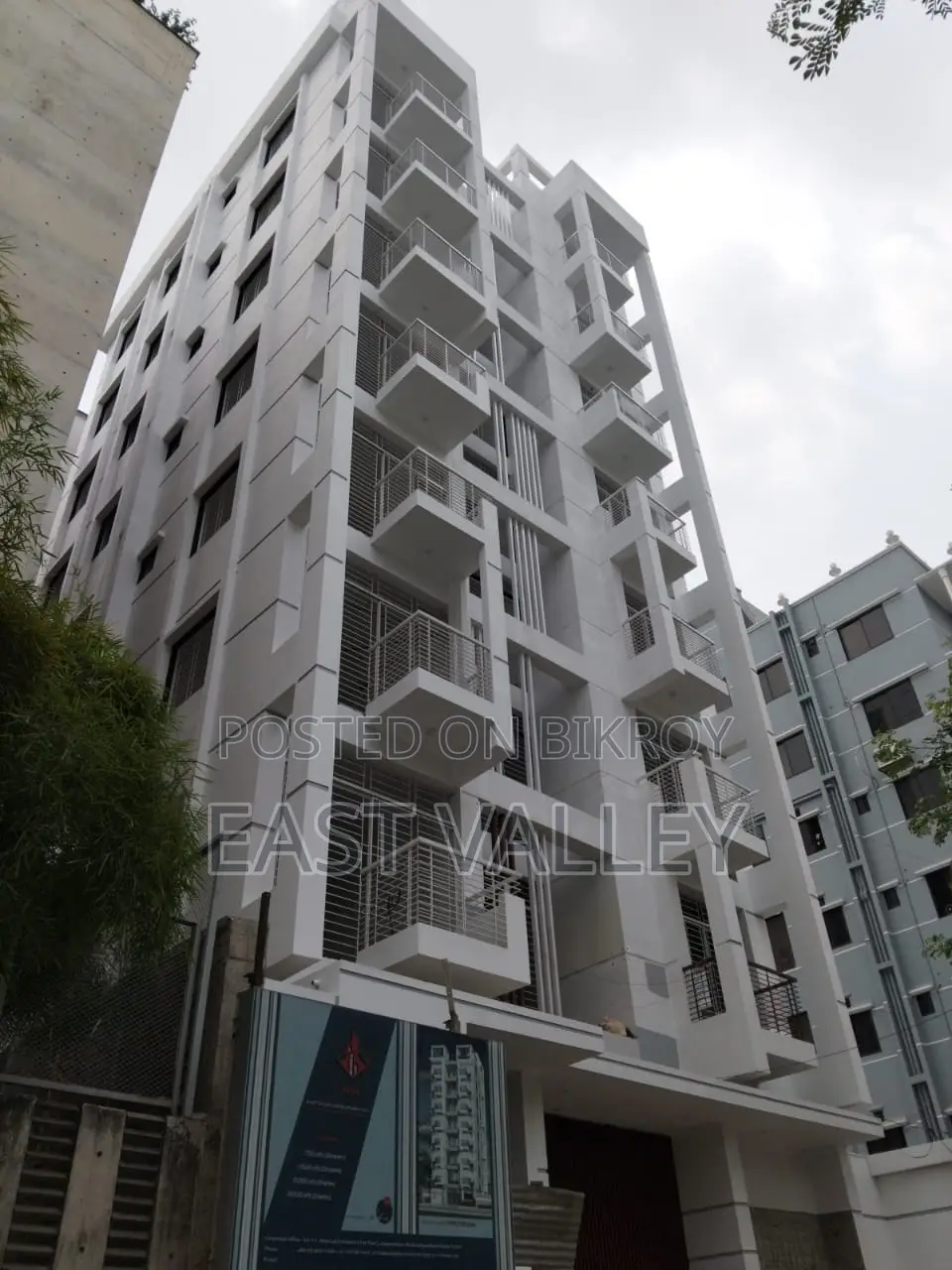 1500 Sqft Al Most Ready Flat For Sale In Bashundhara R/a, Dhaka-1229