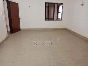 Nice looking 2500 sft 3 Bed room apt available in Gulshan