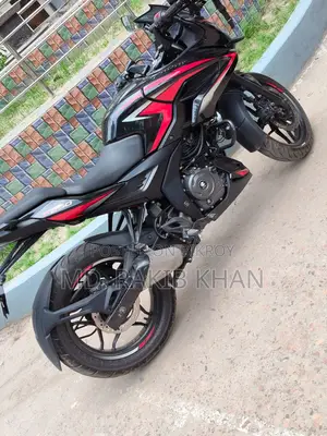 Bajaj Pulsar F250 2025 Black