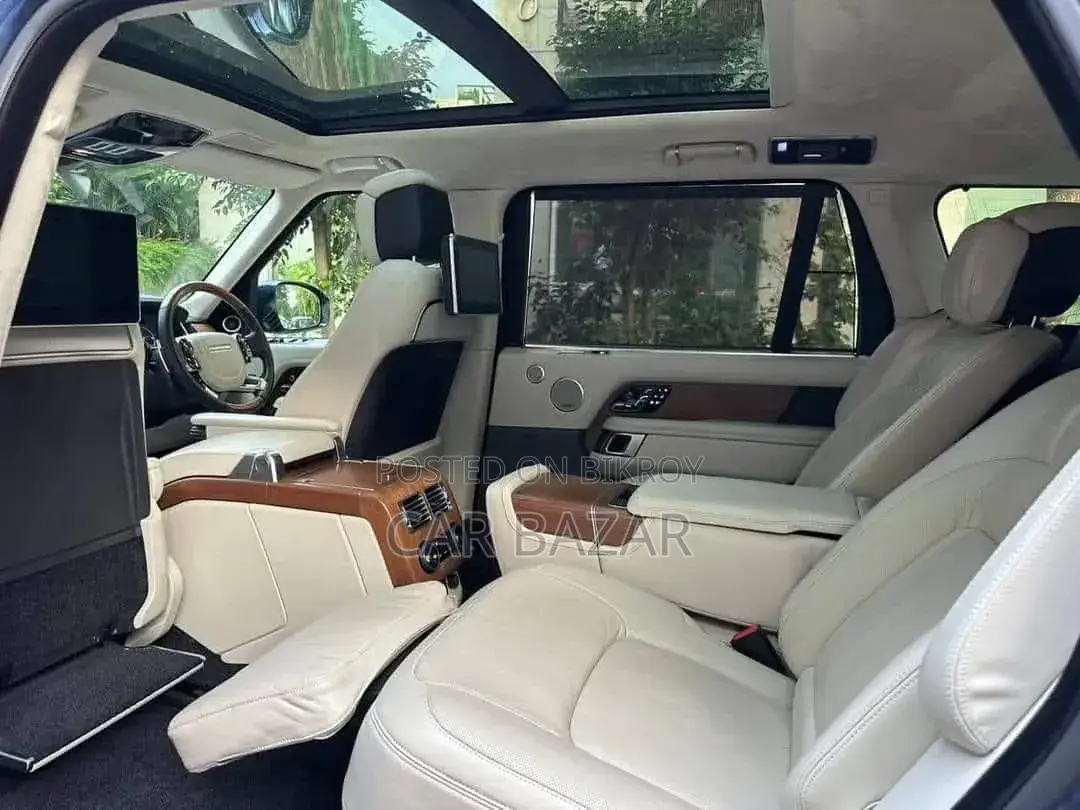 Land Rover Range Rover 2019 Blue