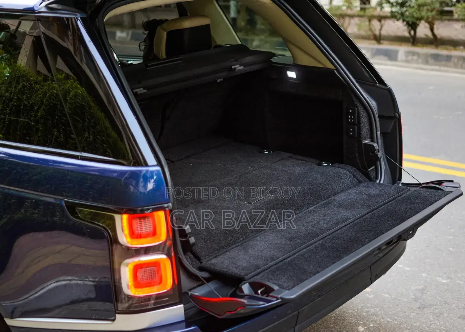 Land Rover Range Rover 2019 Blue