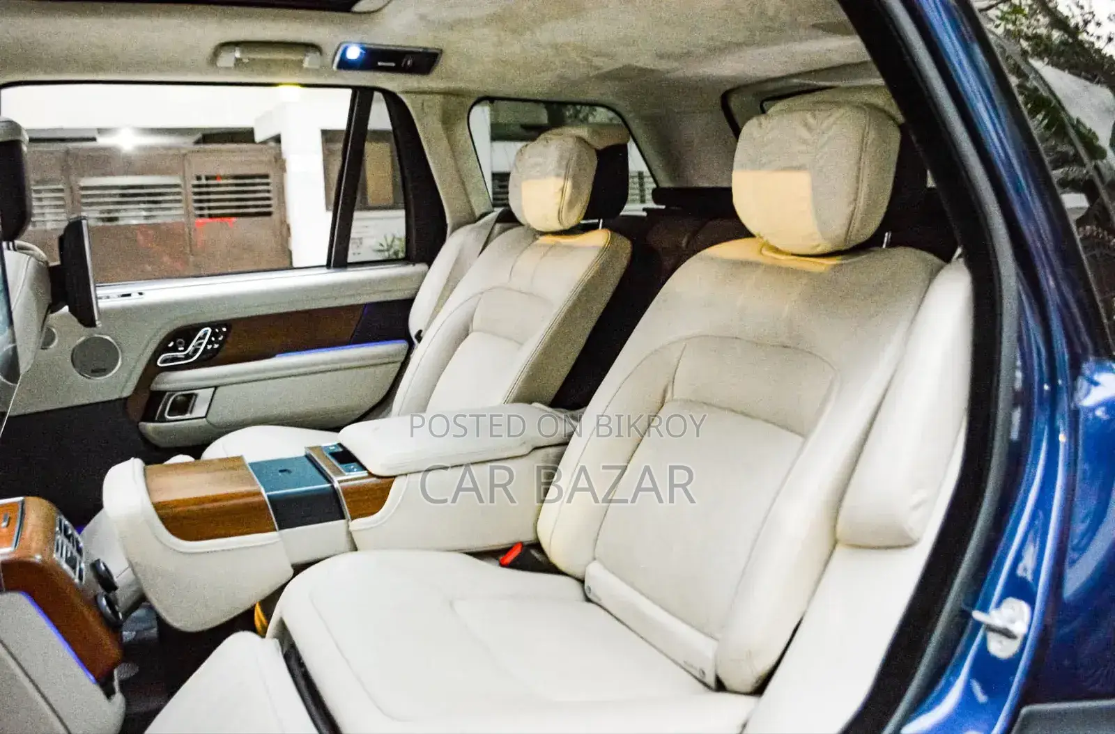 Land Rover Range Rover 2019 Blue