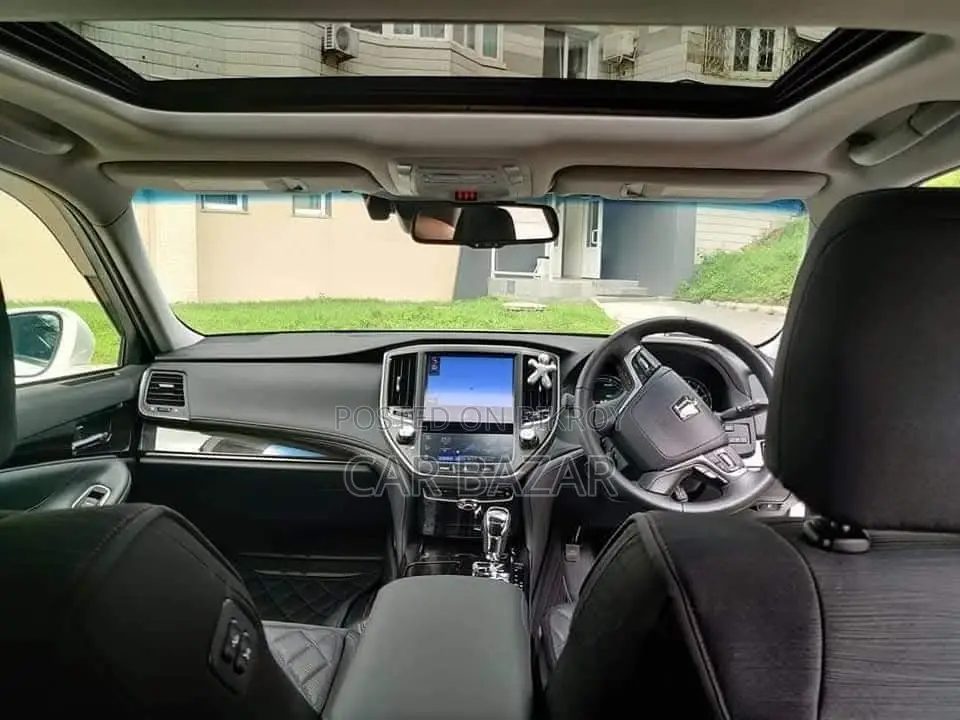 Toyota Crown ATHLATE S SUNROOF 2017