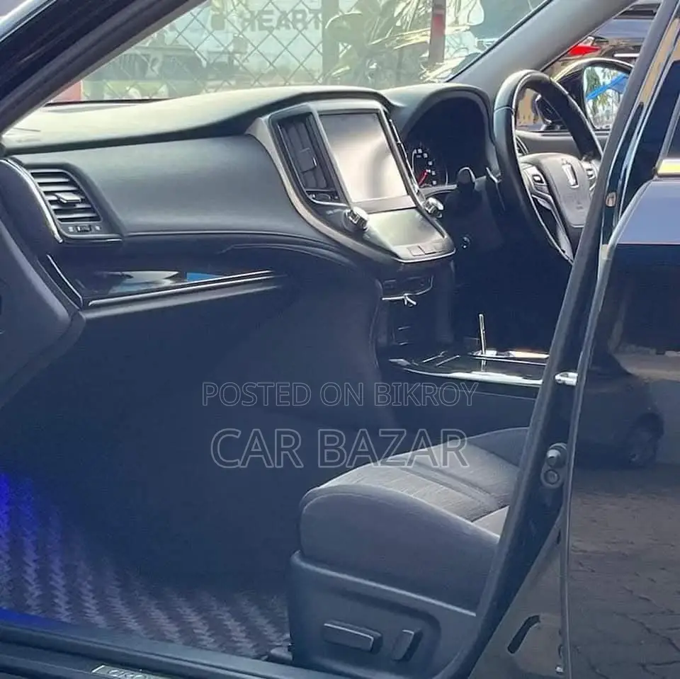 Toyota Crown ATHLATE S SUNROOF 2017