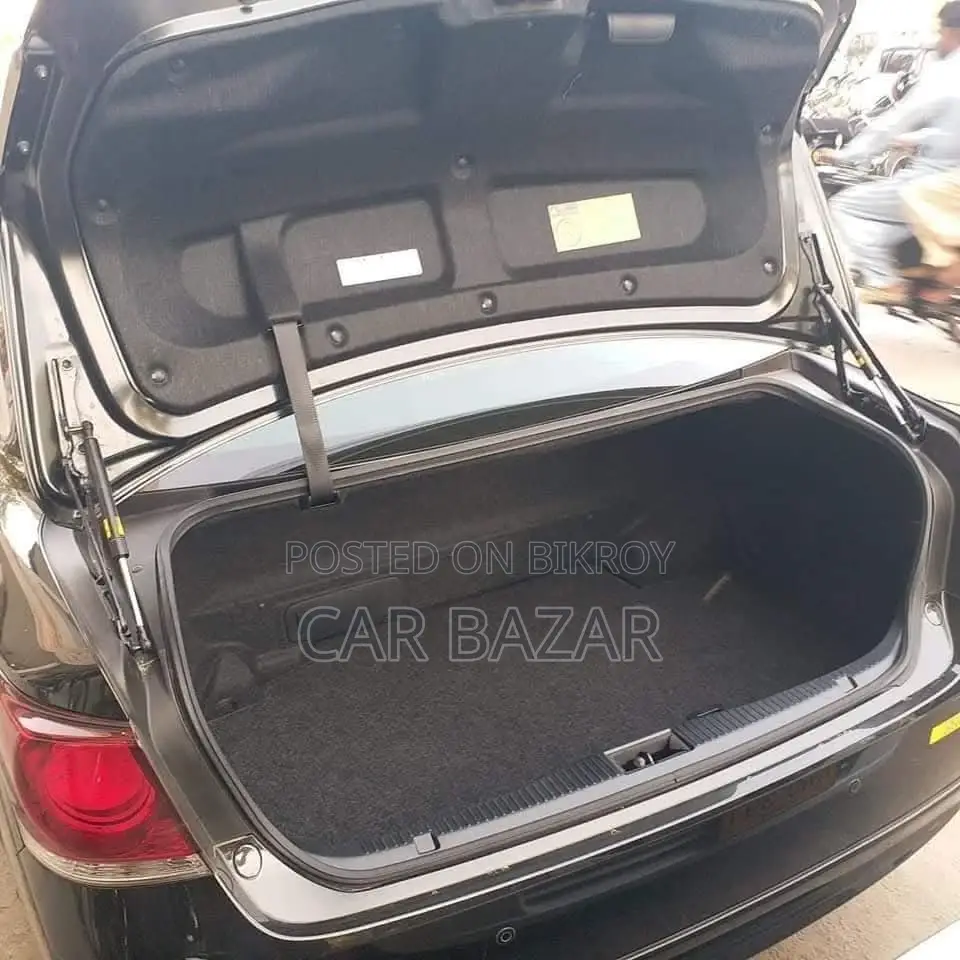 Toyota Crown ATHLATE S SUNROOF 2017