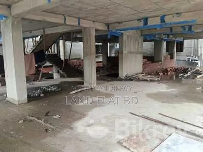 2500 sq ft flat in a building under construction near Dhanmondi, Rayer Bazar