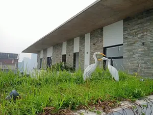গুলশান উত্তরে লেকসাইড সেমি-ফার্নিশড জিম ও সুইমিং পুলসহ ফ্ল্যাট ভাড়া