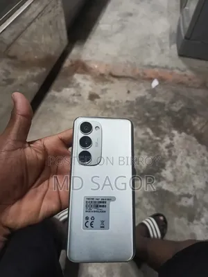 Tecno Spark 40 Pro 256 GB White
